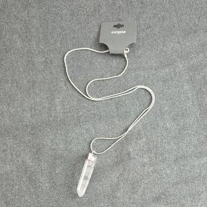 🆕️ Express Silver Crystal Pendant Necklace